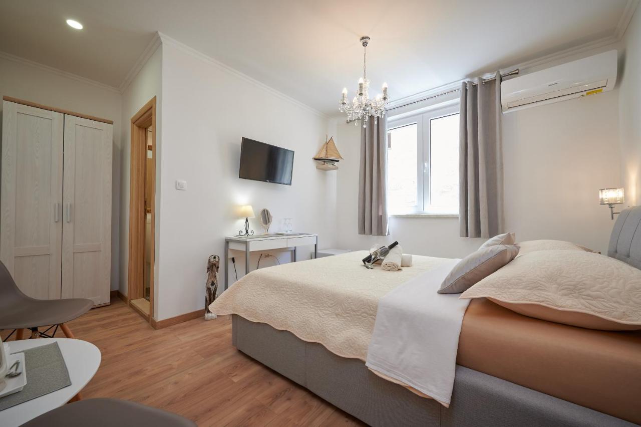 Rooms Antonio Trogir Luaran gambar